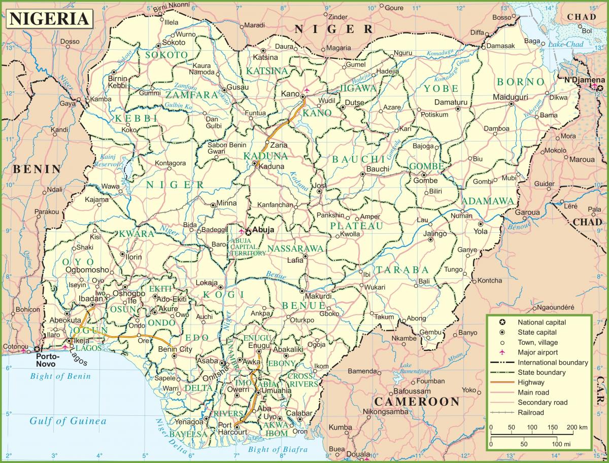 kaart van nigeria waarop de belangrijkste wegen